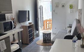 Studio cosy avec jardin proche centre et plage